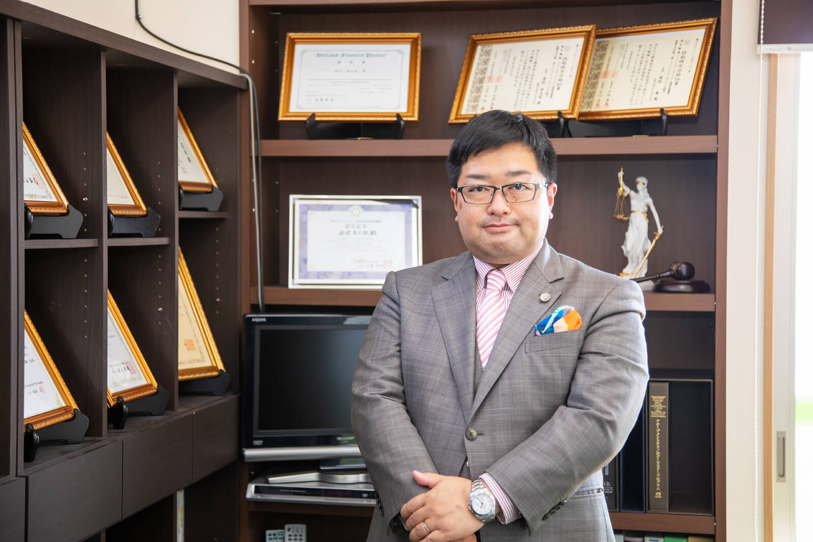弁護士 西村幸太郎